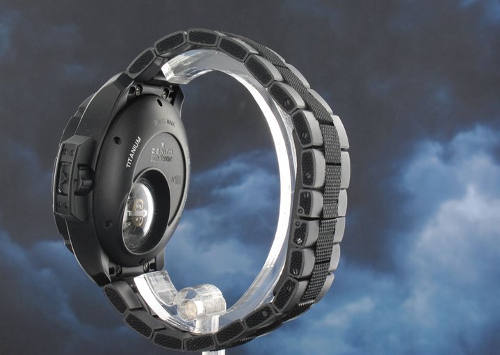 Zenith-Zero-G_13.jpg