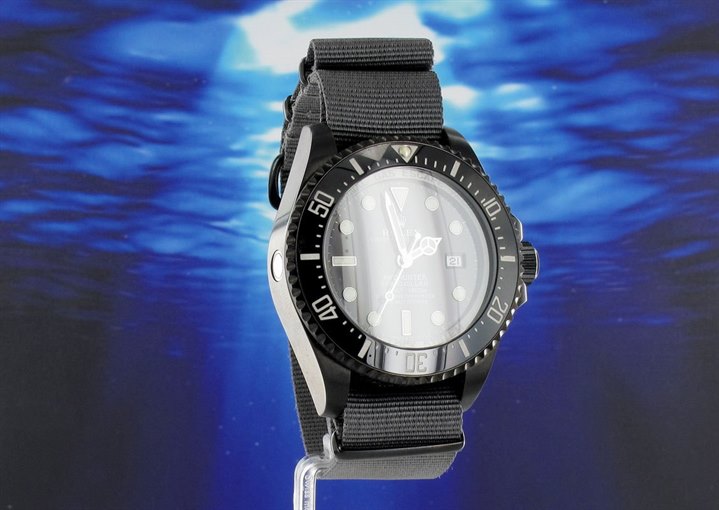 Watch Guru - Watch Fiend - Rolex Pro Hunter - Single Red Military Deepsea