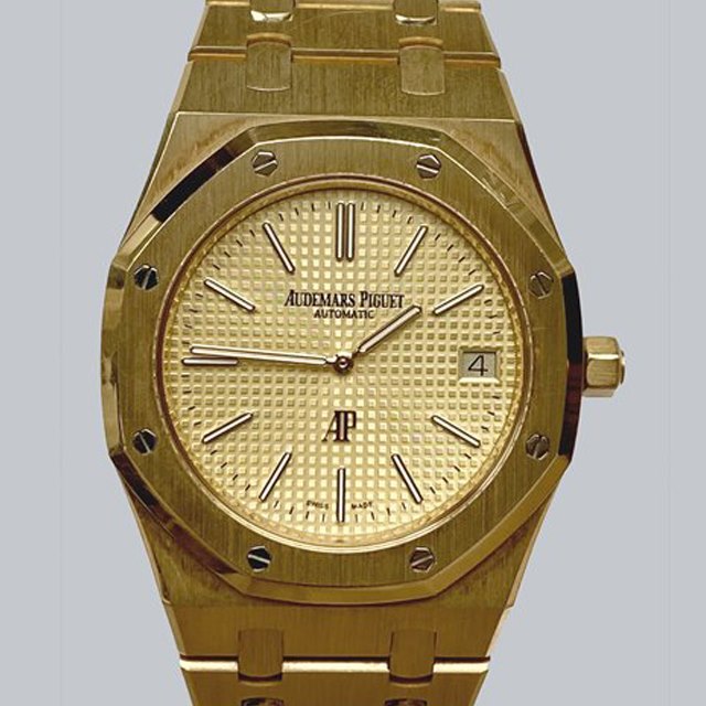 Audemars Piguet Royal Oak Jumbo Wafer Thin Ref: 15202BA